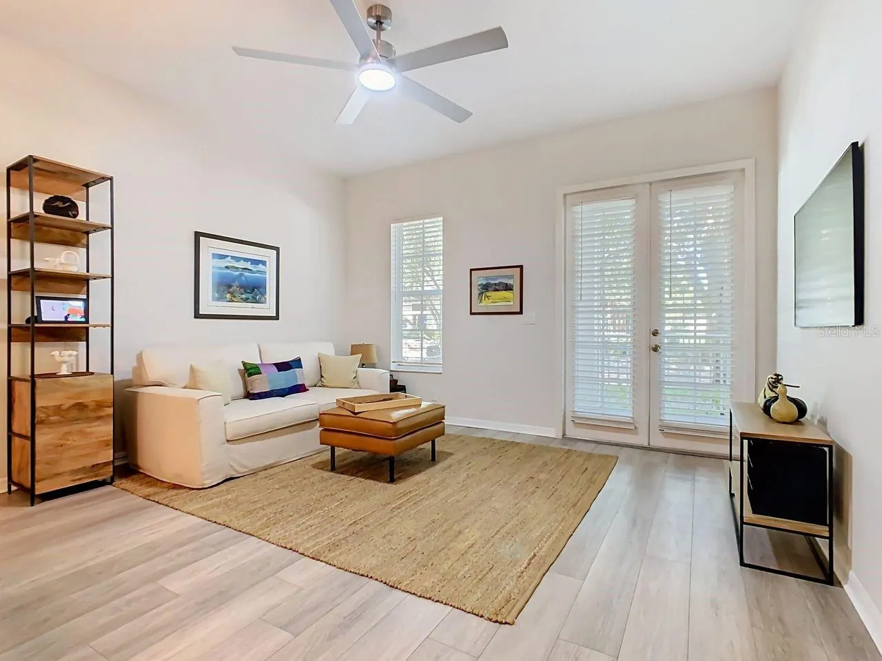 940 SPRING PARK ST #102 #102