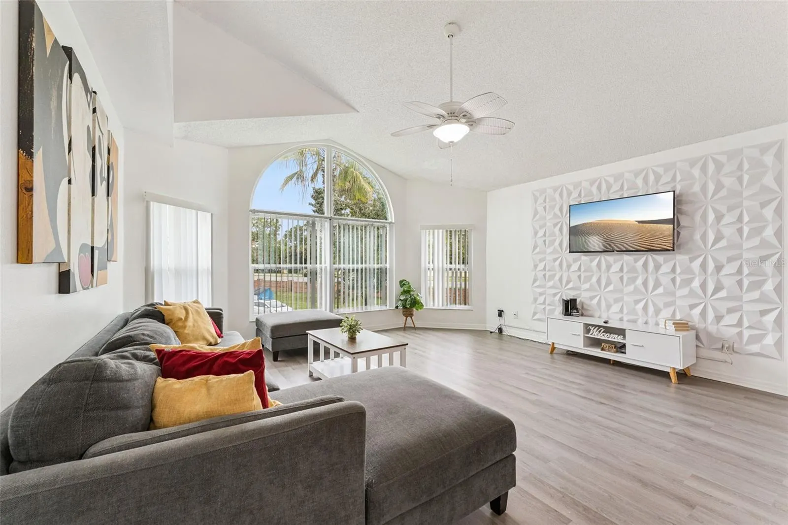 5017 LAGUNA BAY CIR #100 #100