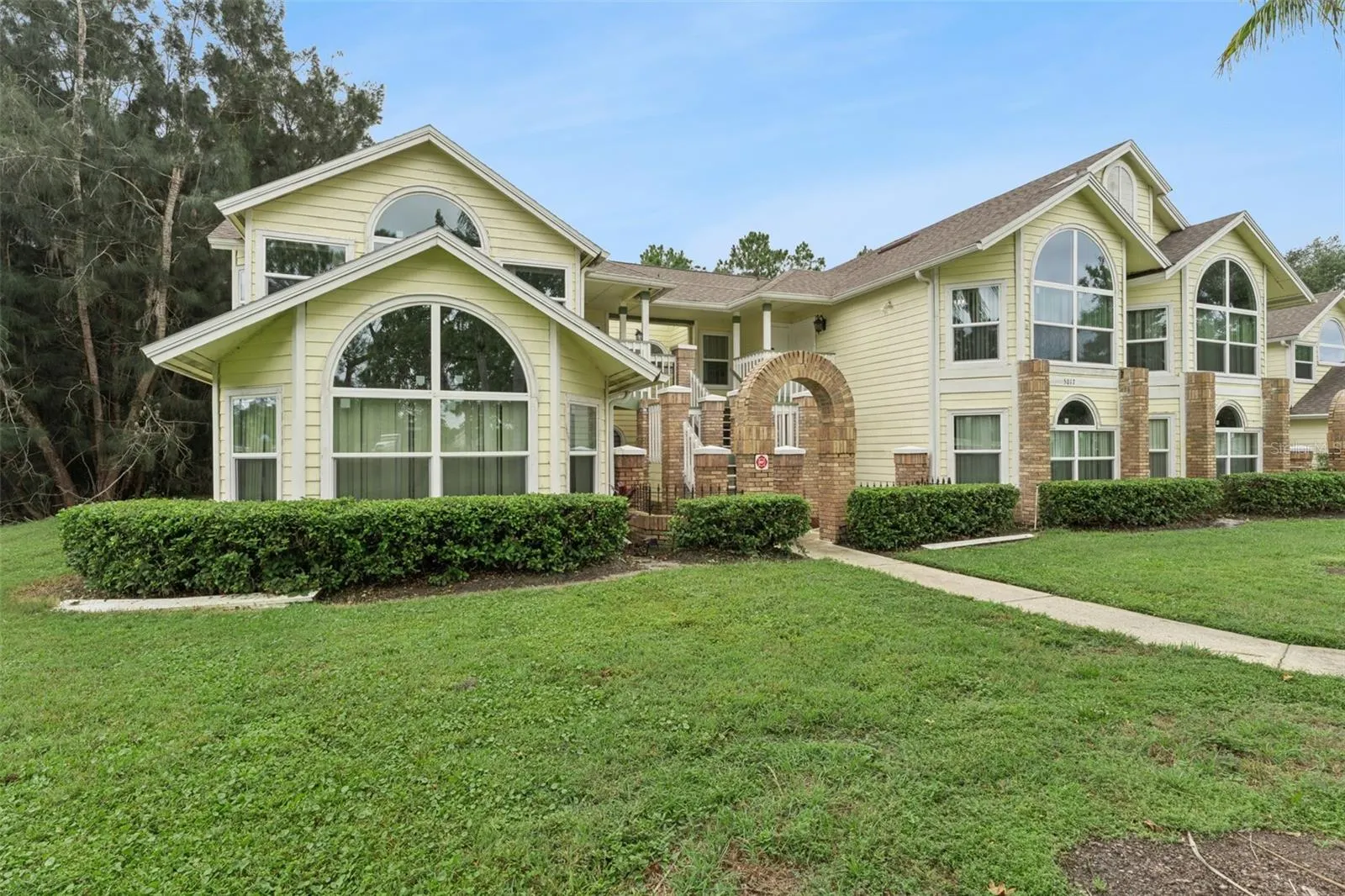 5017 LAGUNA BAY CIR #100 #100