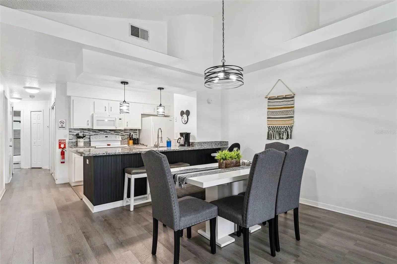 5017 LAGUNA BAY CIR #100 #100
