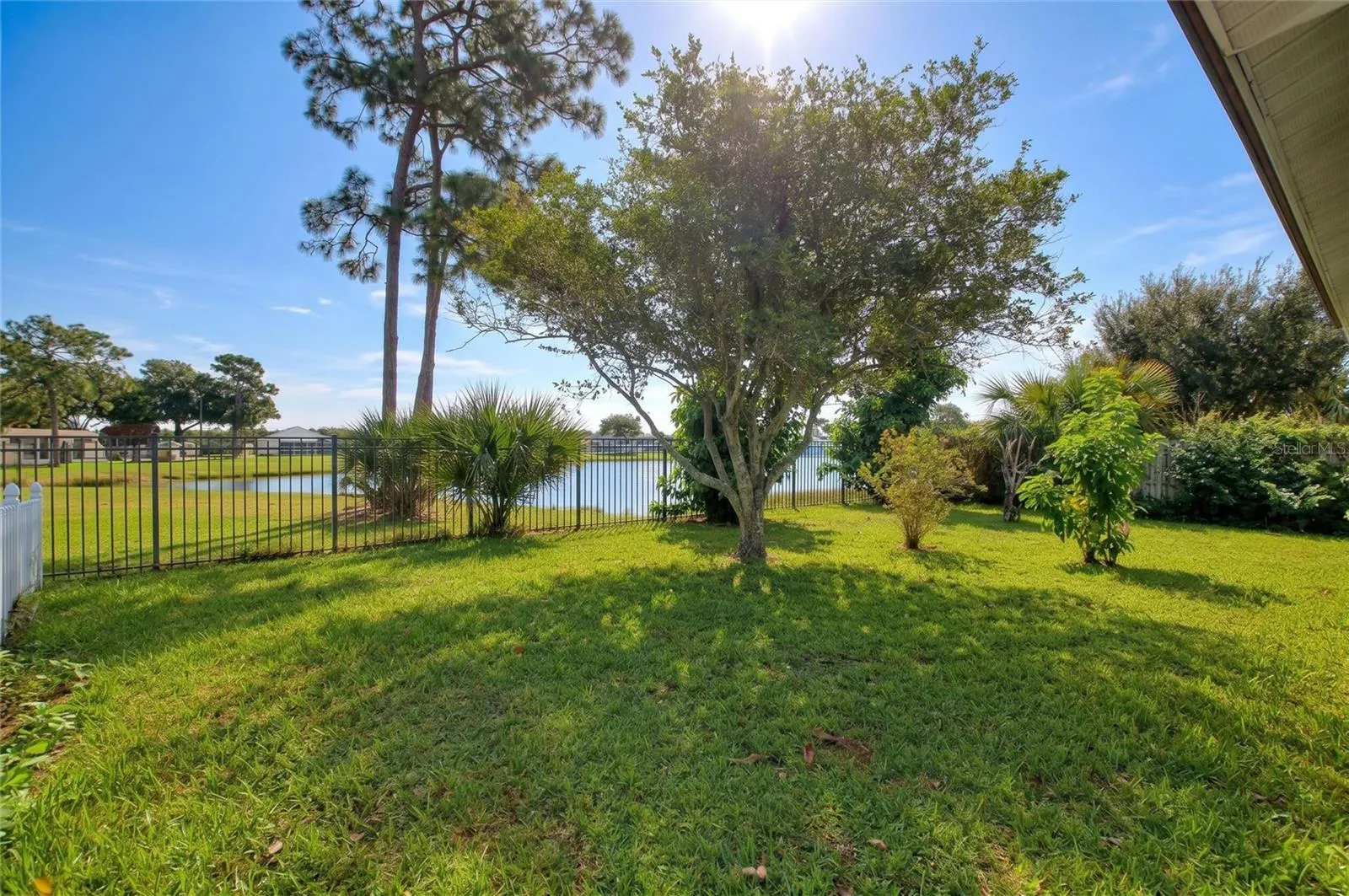 298 INDIAN POINT CIR