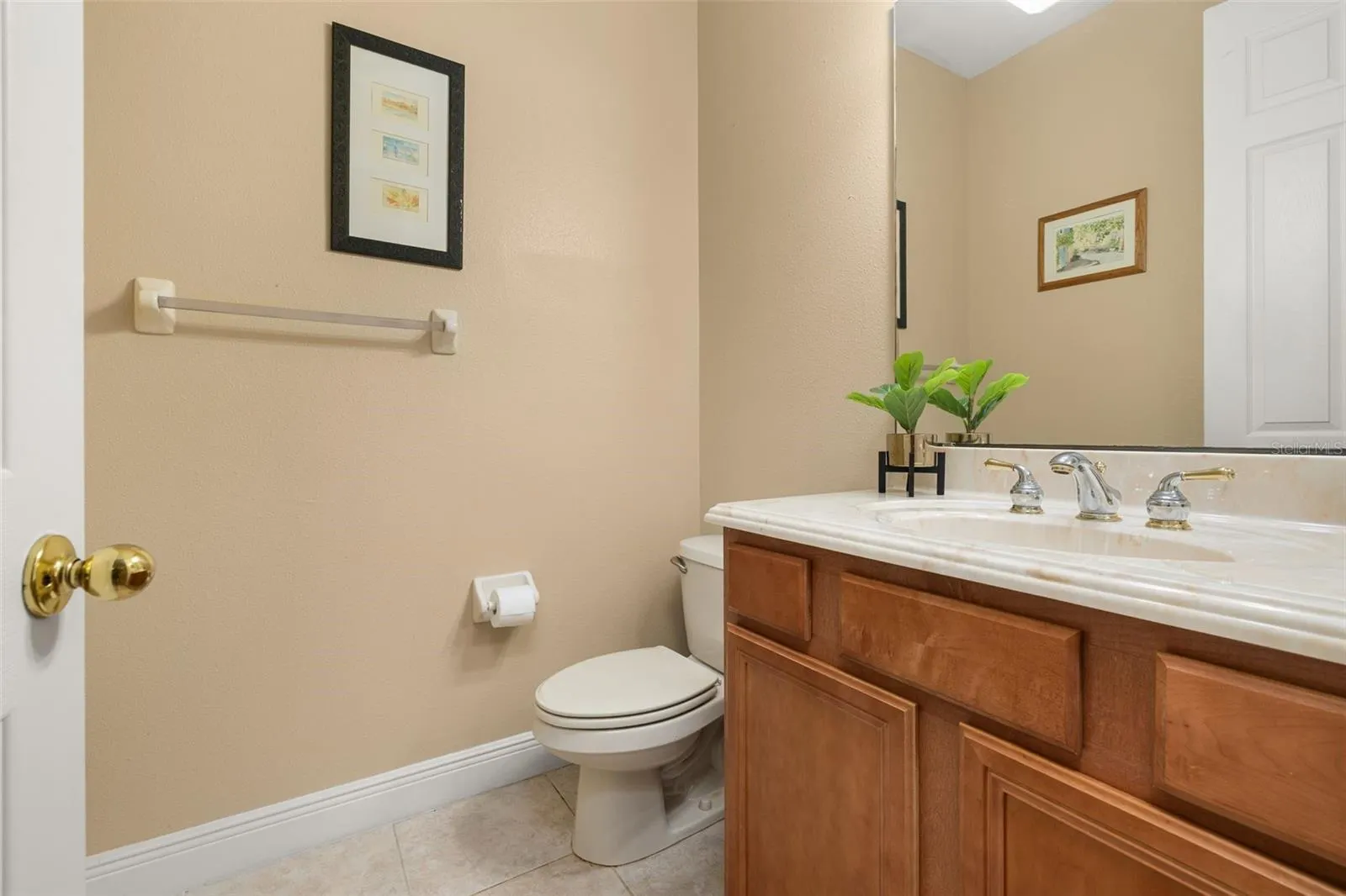 3713 EAGLE ISLE CIR