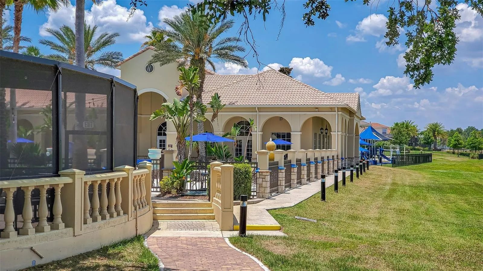 3713 EAGLE ISLE CIR