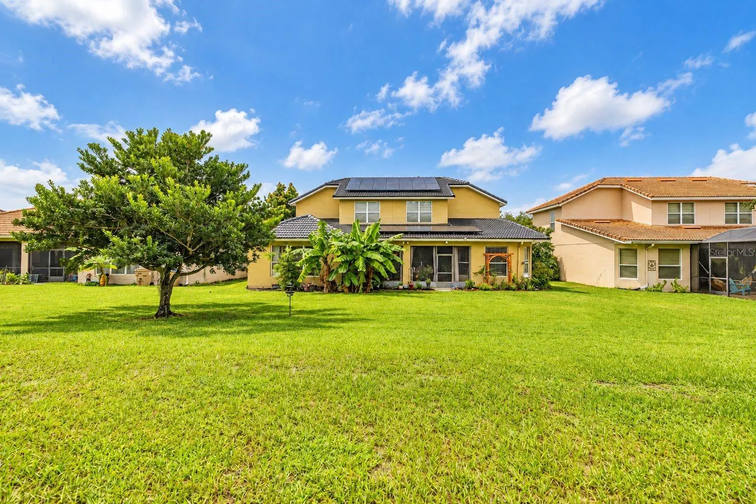 3713 EAGLE ISLE CIR