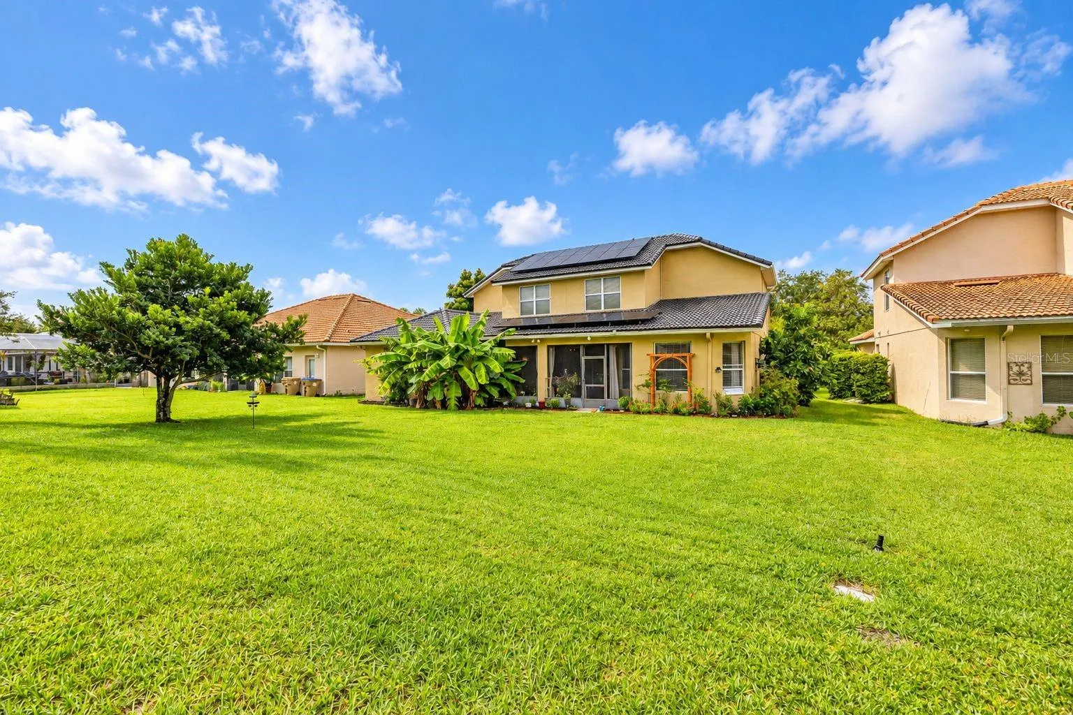 3713 EAGLE ISLE CIR