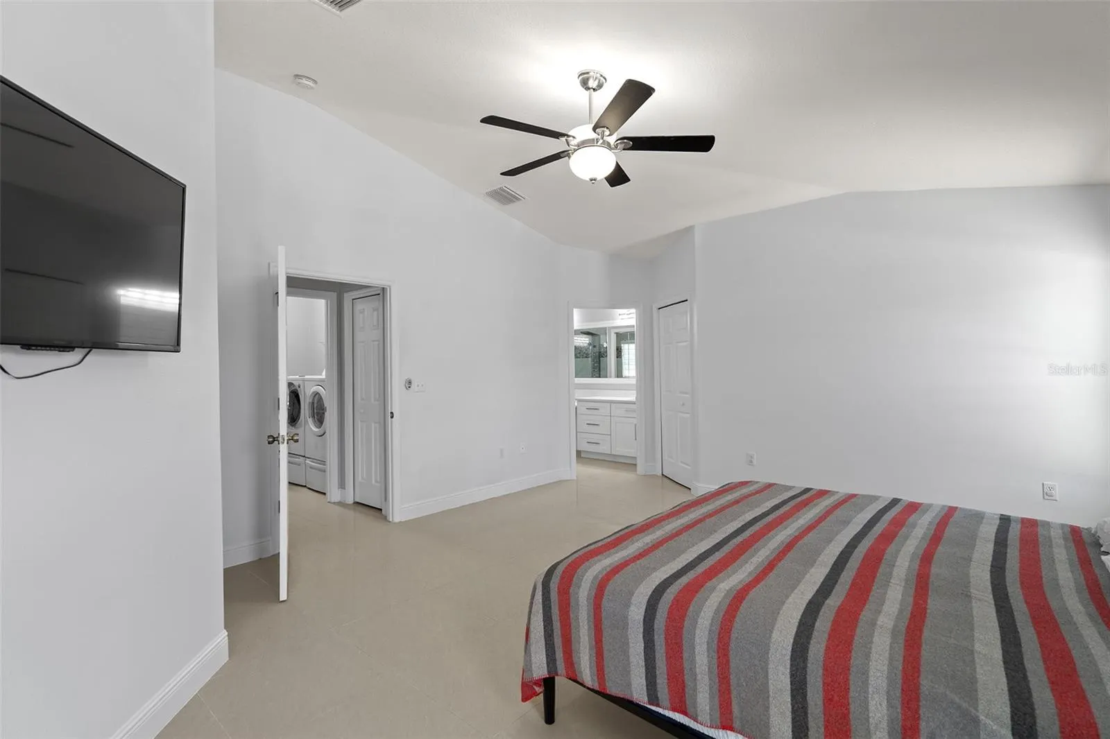 120 RACHEL LIN LN