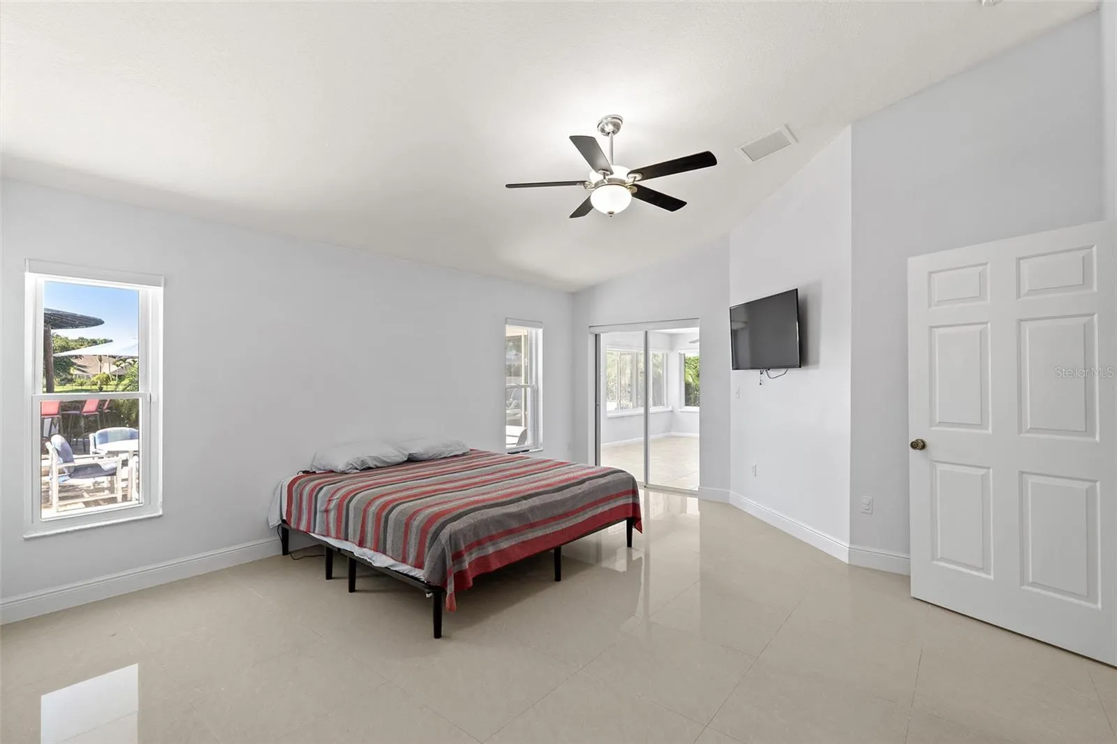 120 RACHEL LIN LN