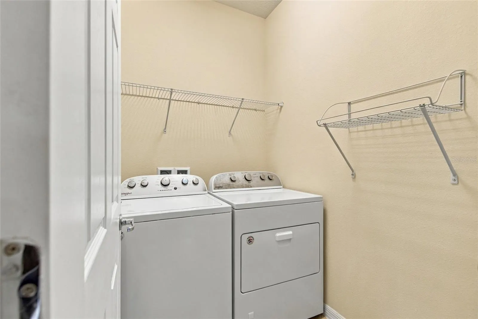 1032 SALAMANCA PL