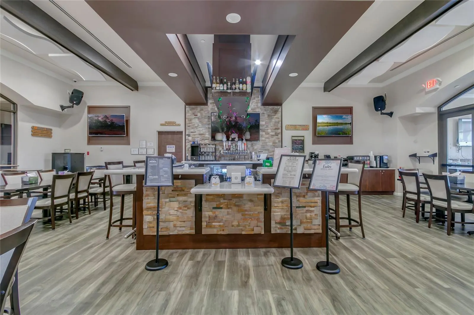1032 SALAMANCA PL