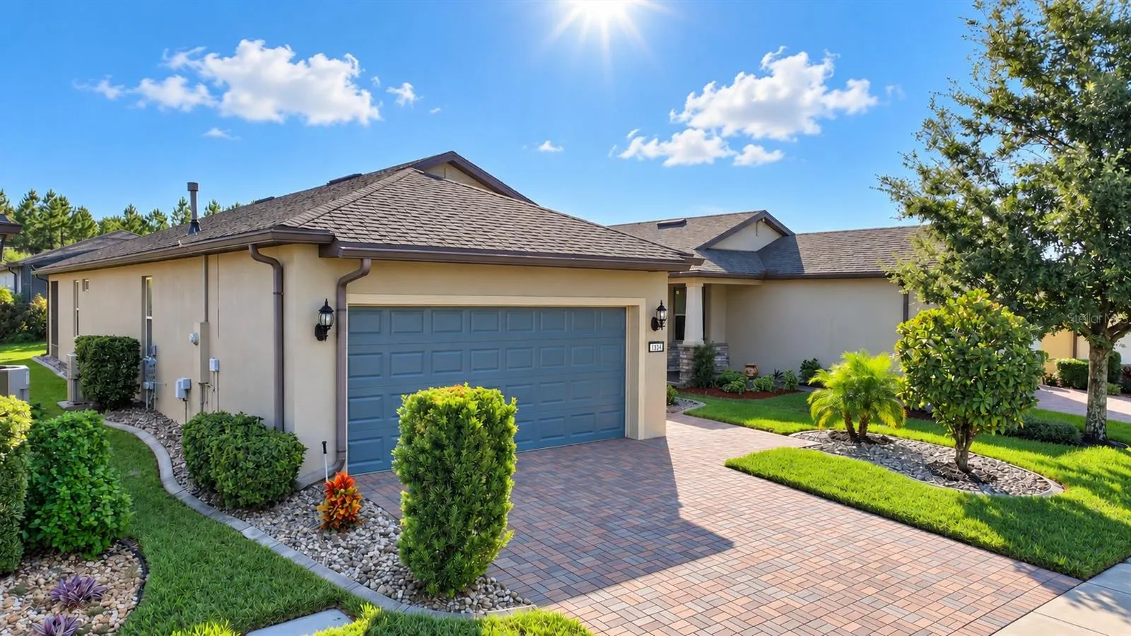 1032 SALAMANCA PL