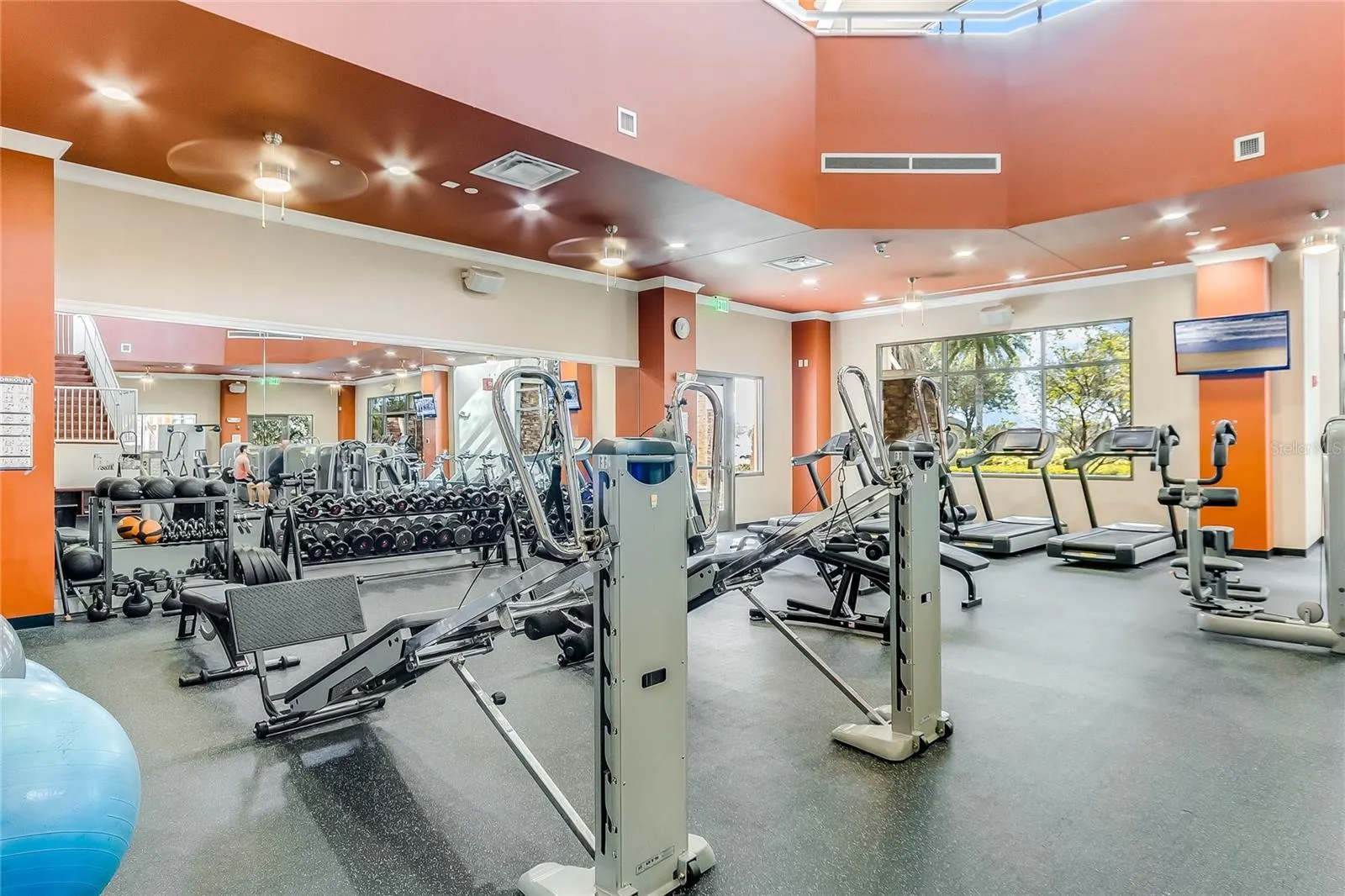 1032 SALAMANCA PL