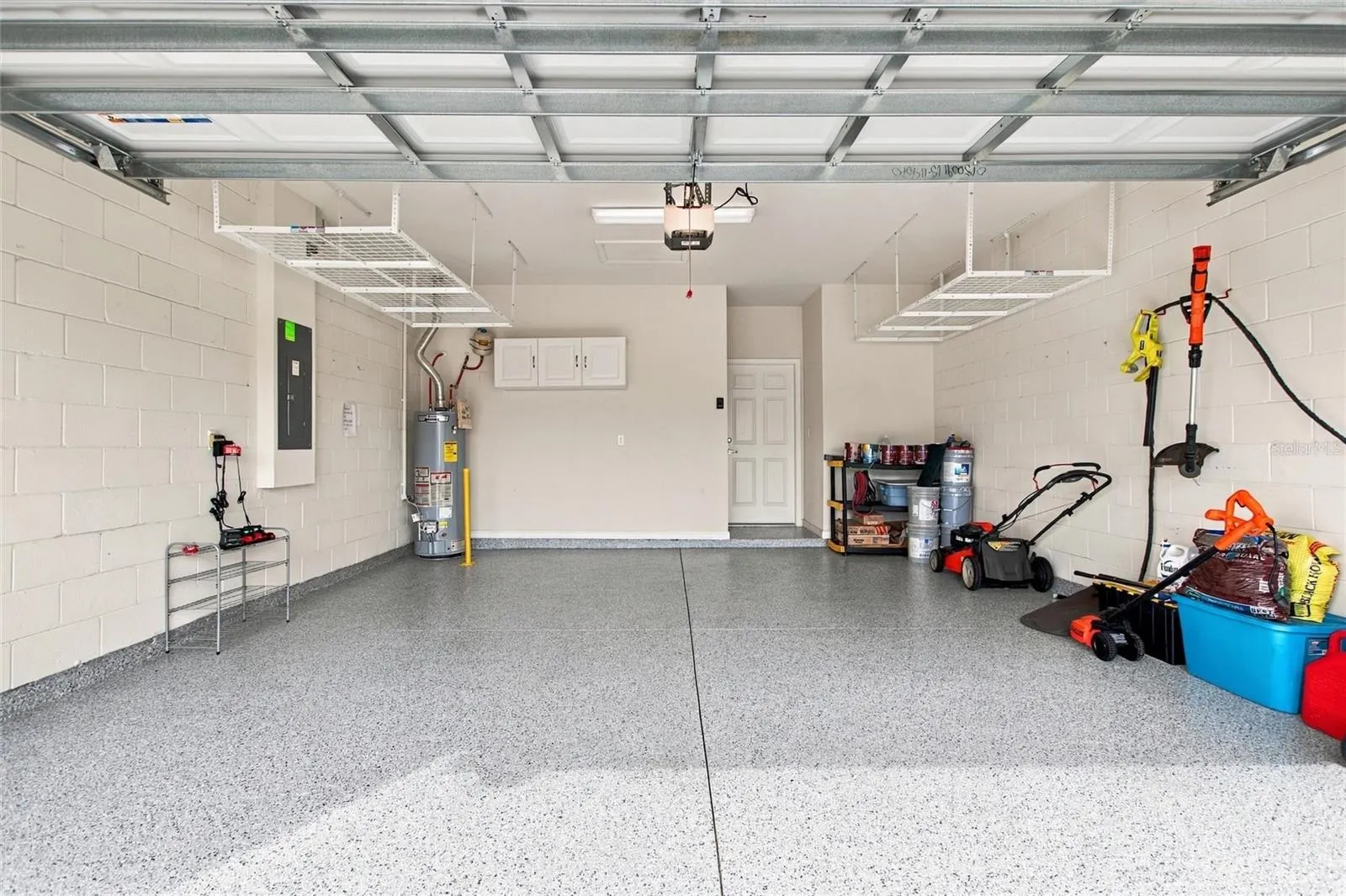 1032 SALAMANCA PL
