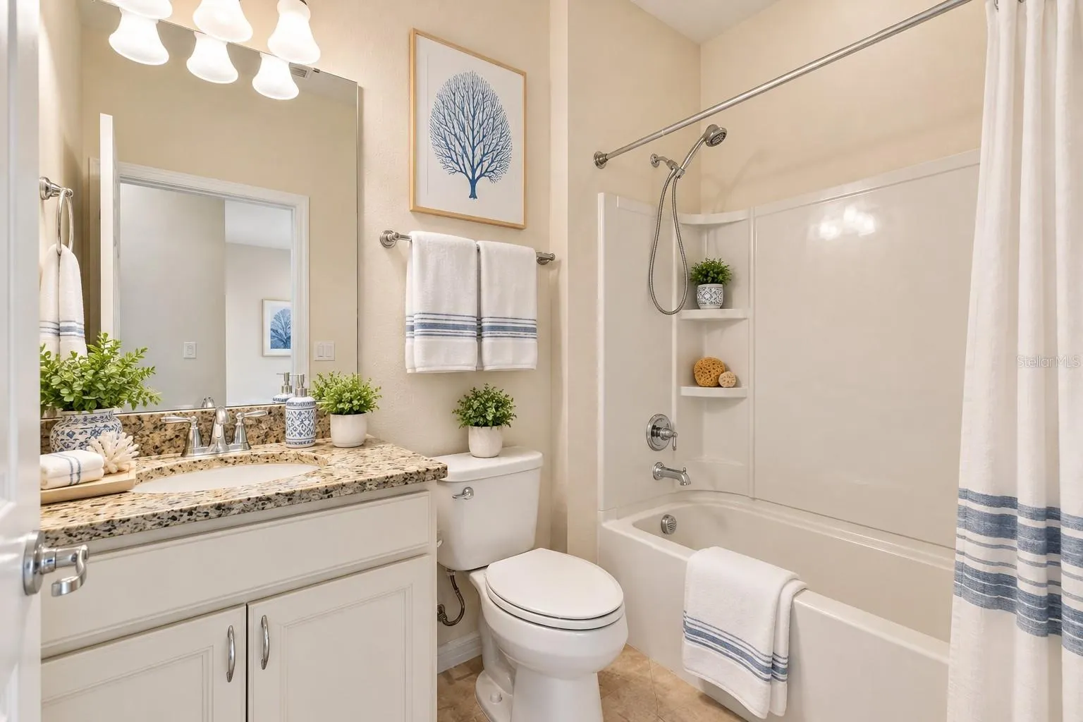 1032 SALAMANCA PL