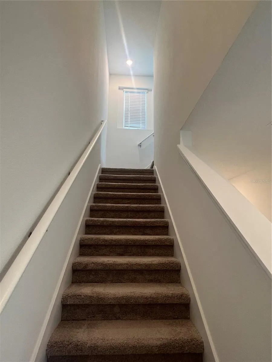 3107 LAUREL OAK LANE