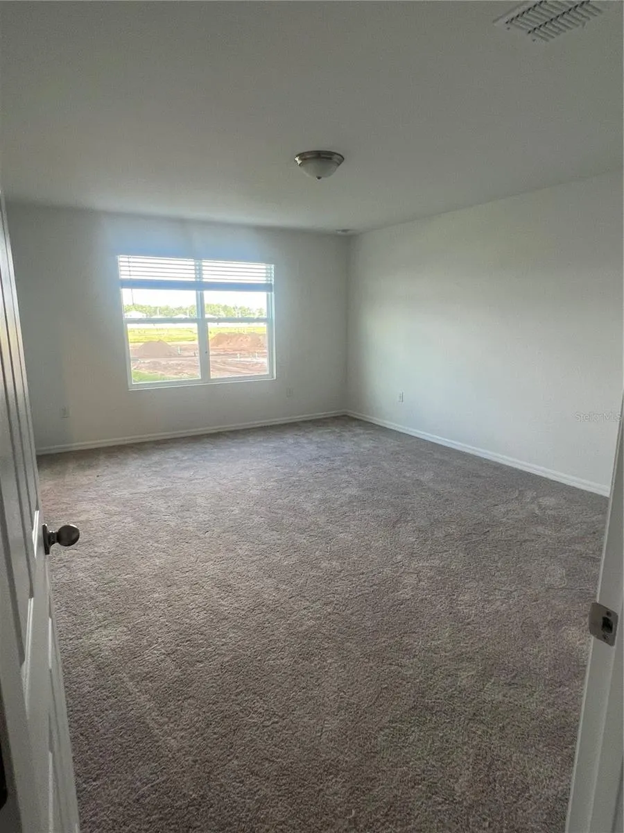 3107 LAUREL OAK LANE