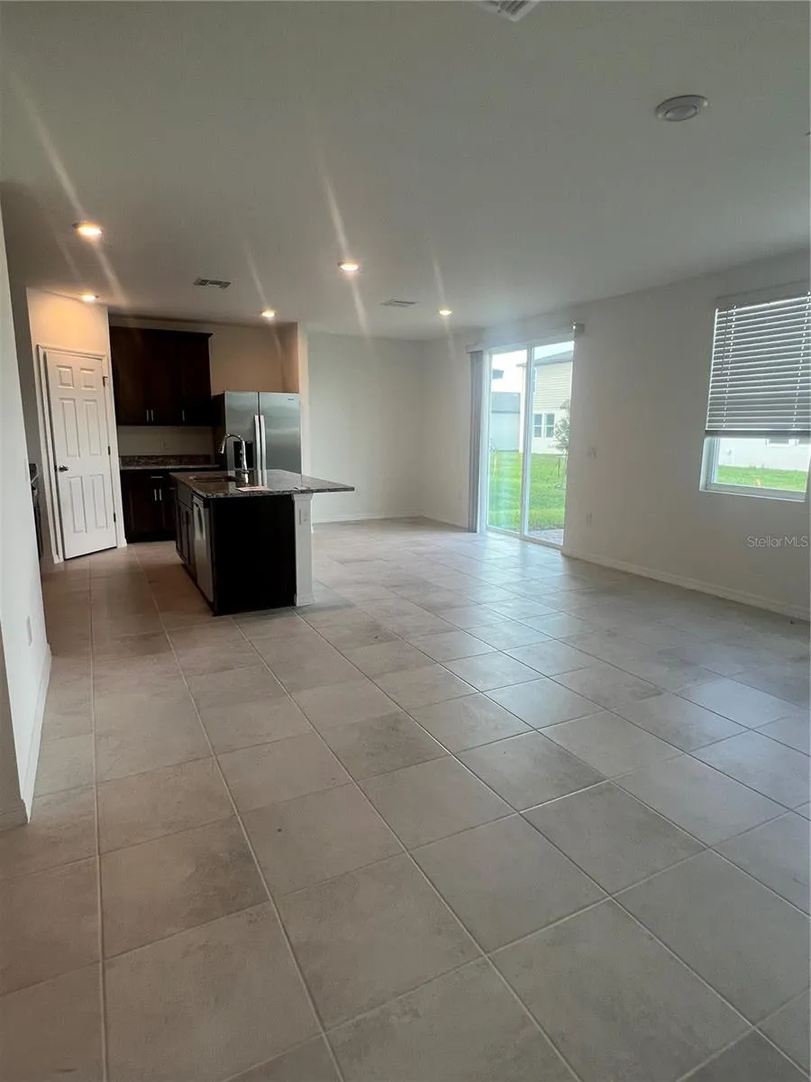 3107 LAUREL OAK LANE