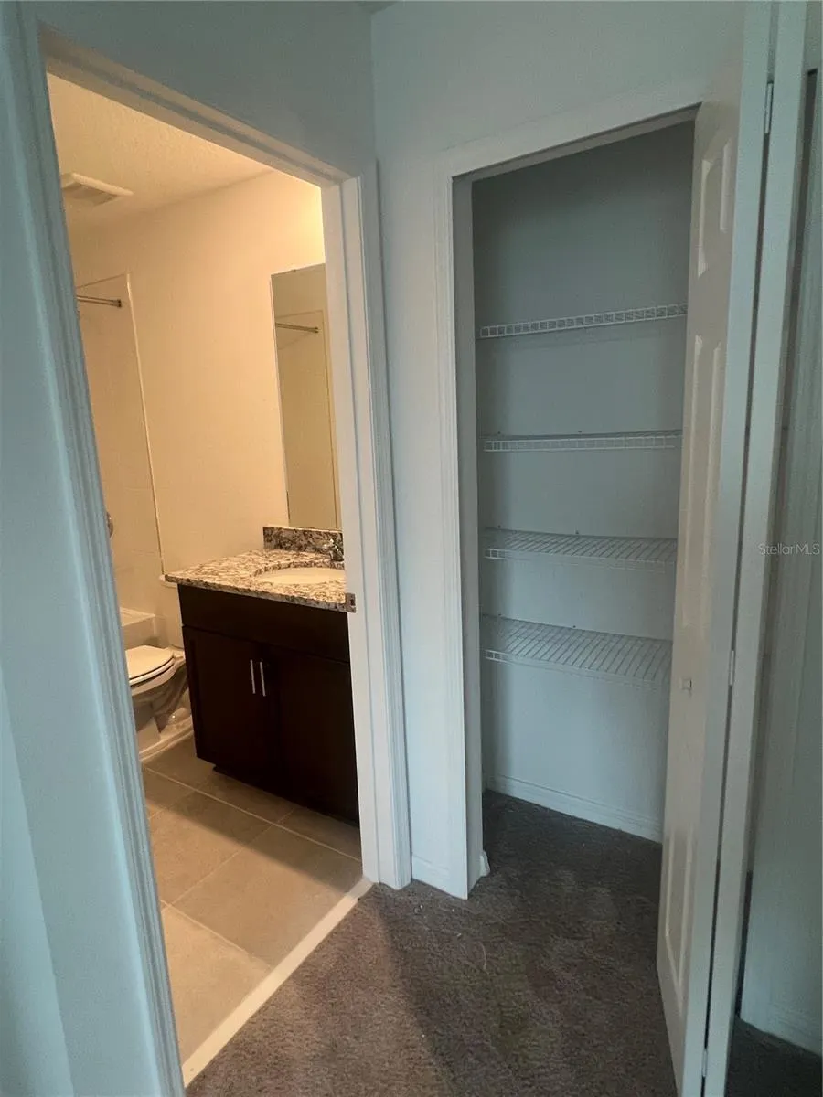 3107 LAUREL OAK LANE