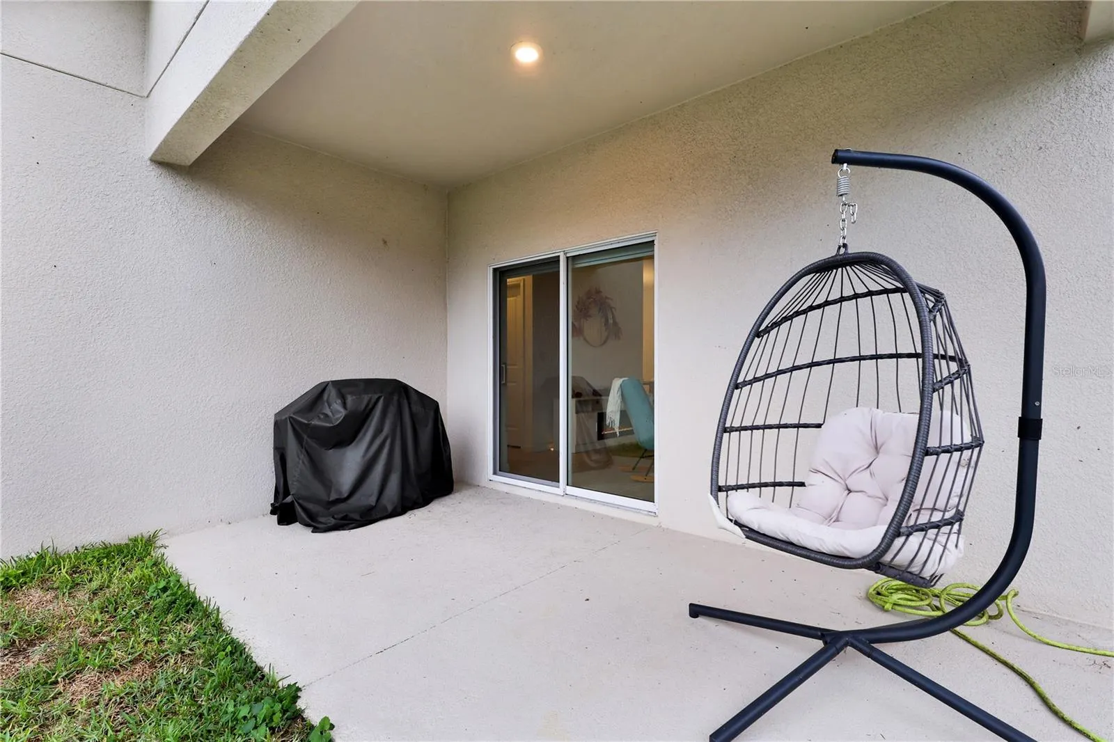 5342 MADDIE DR