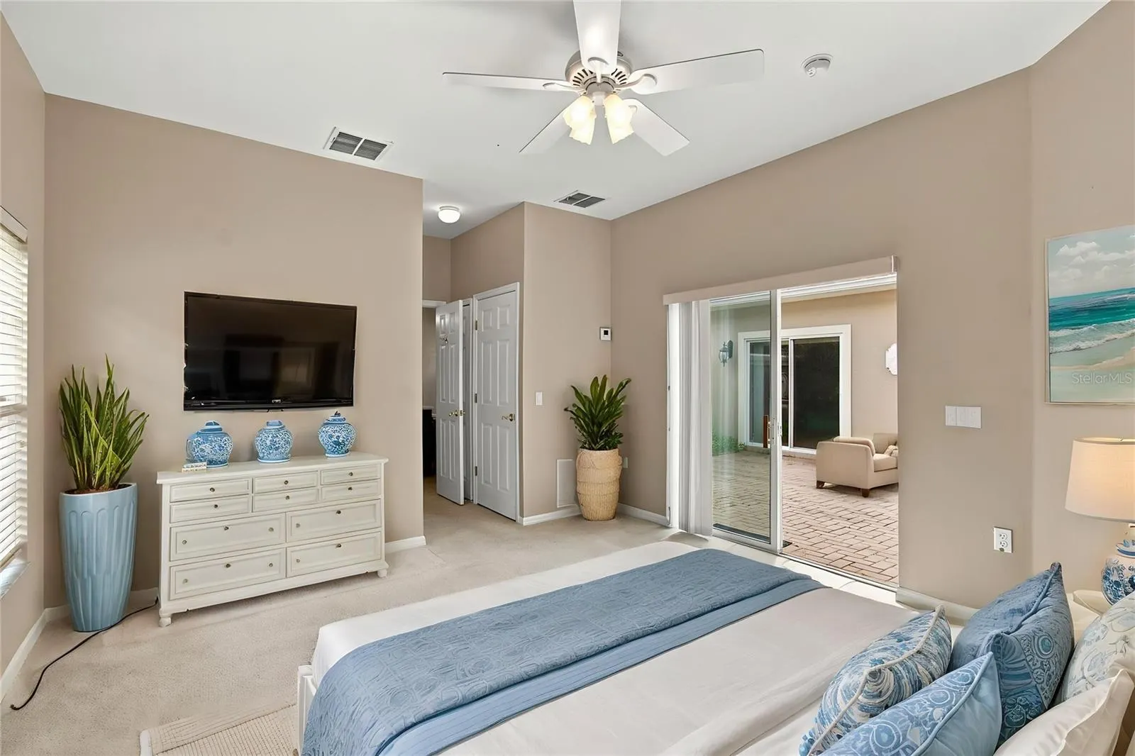 352 HAMRICK DR