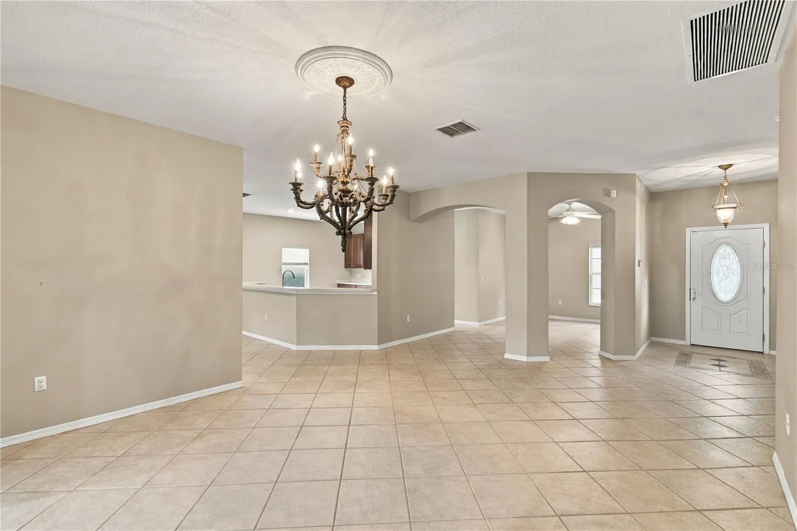 352 HAMRICK DR