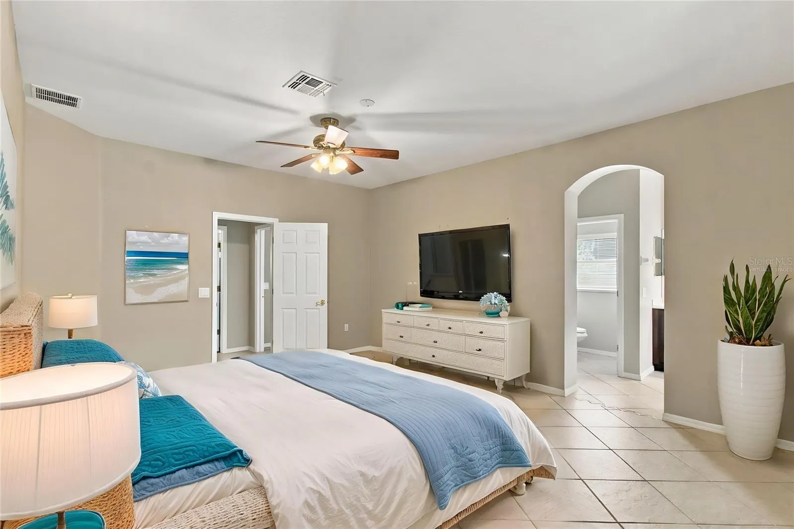 352 HAMRICK DR