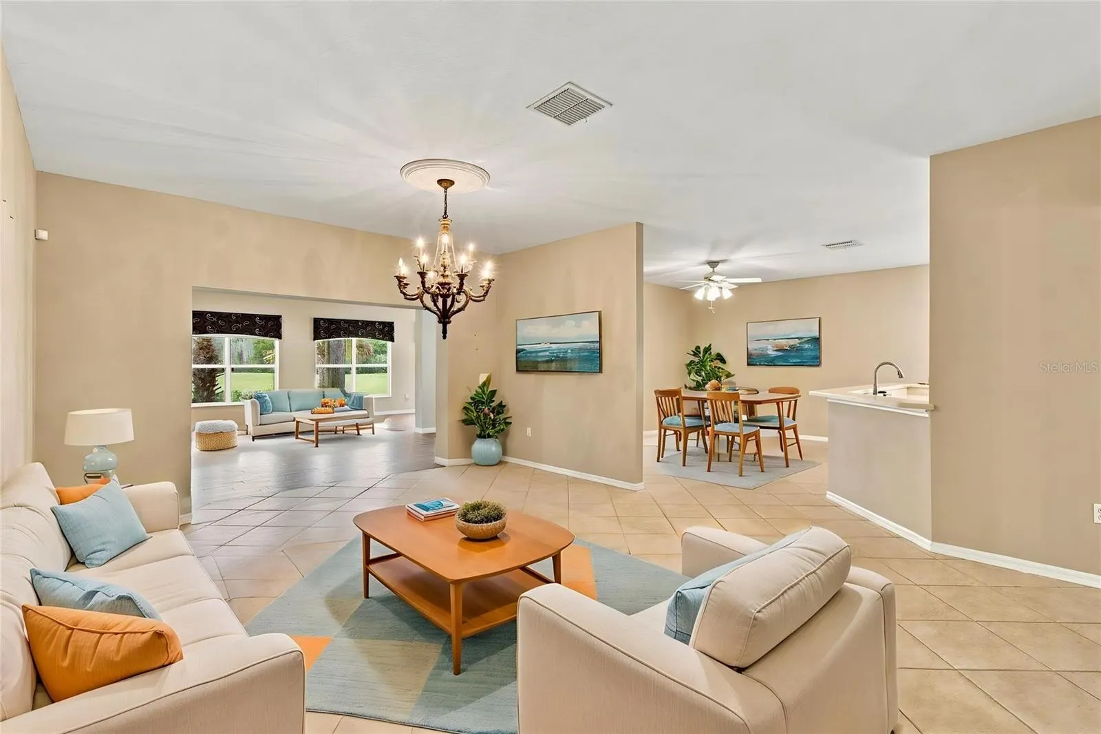 352 HAMRICK DR