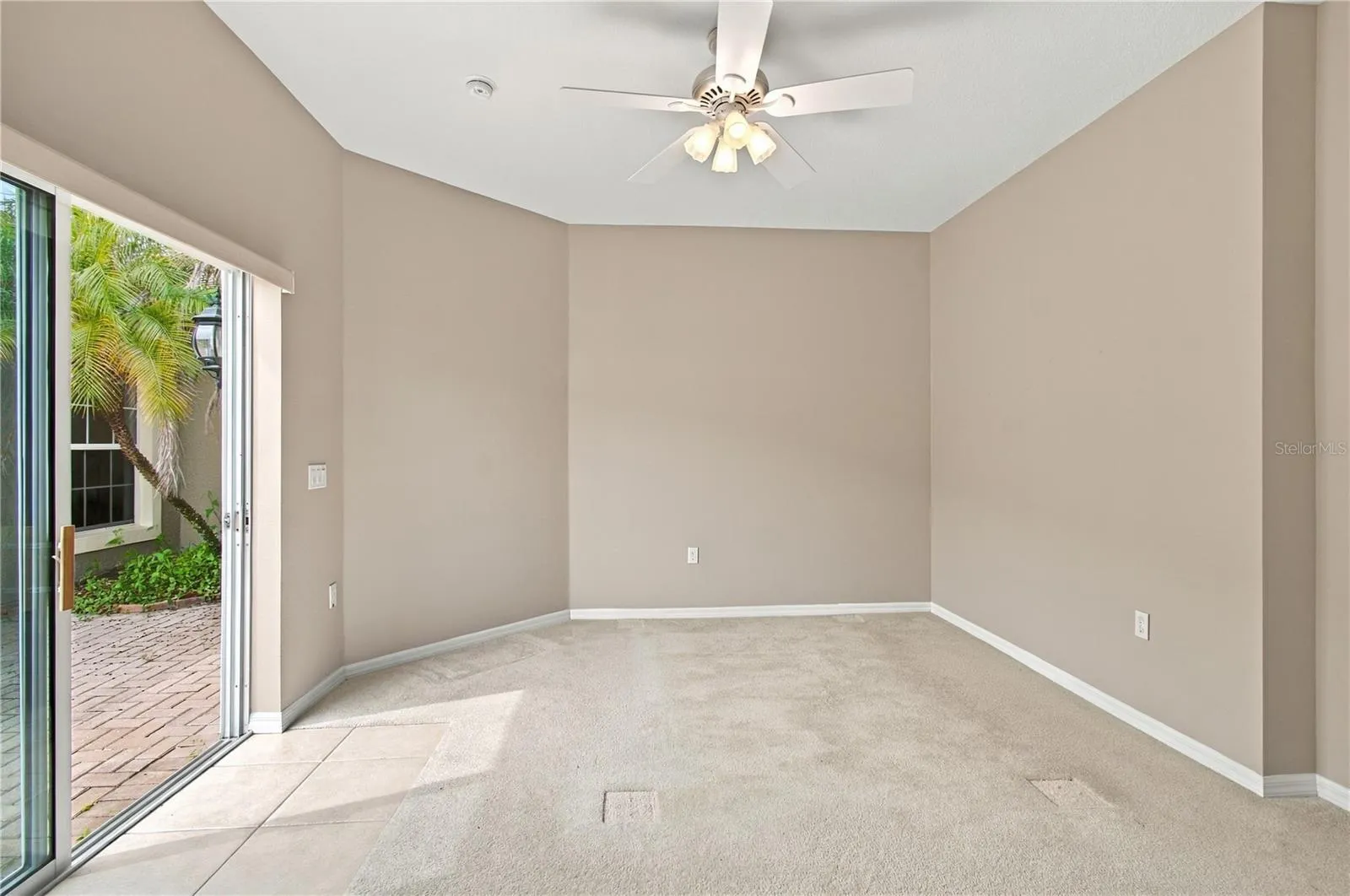 352 HAMRICK DR