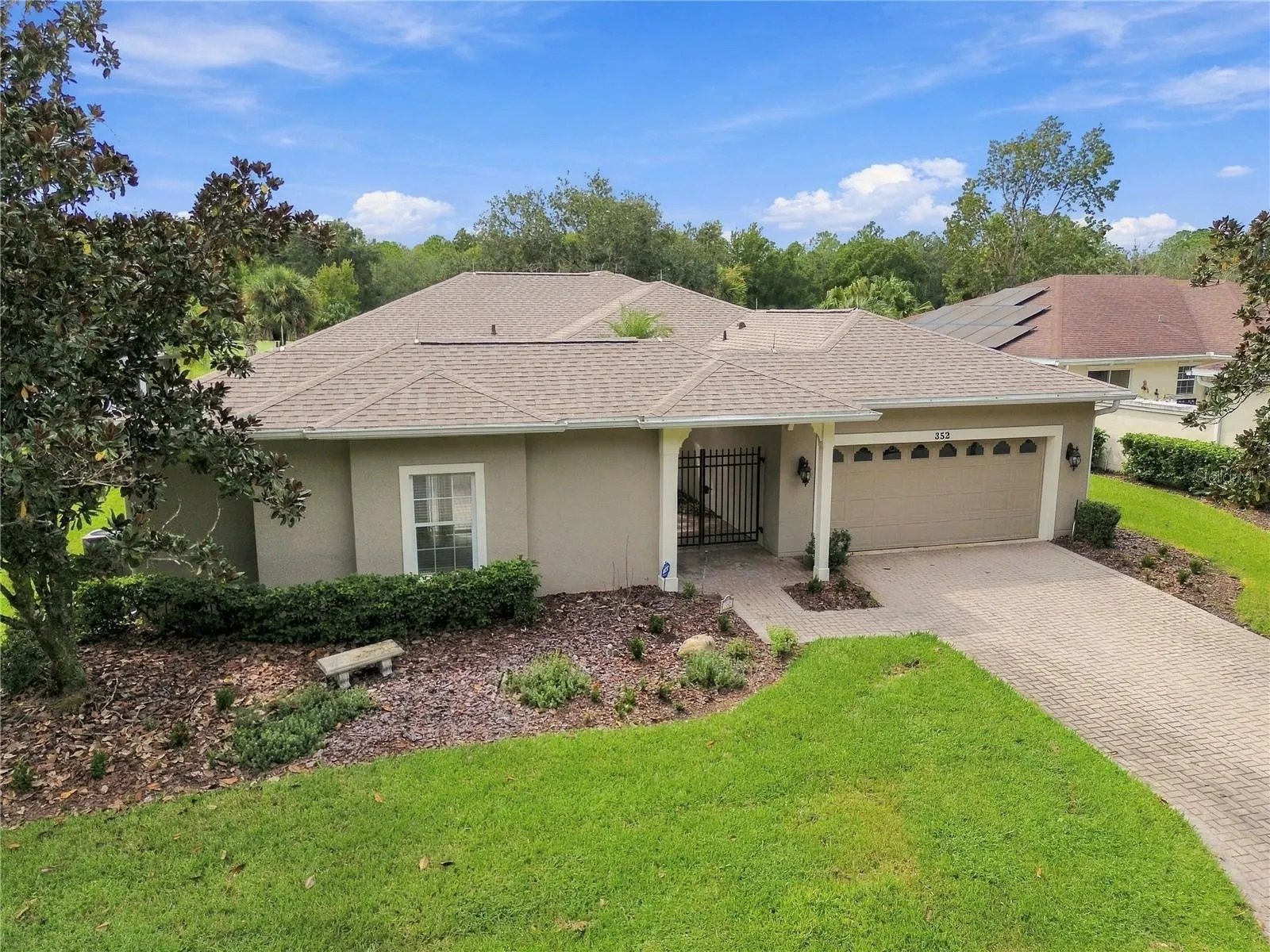 352 HAMRICK DR