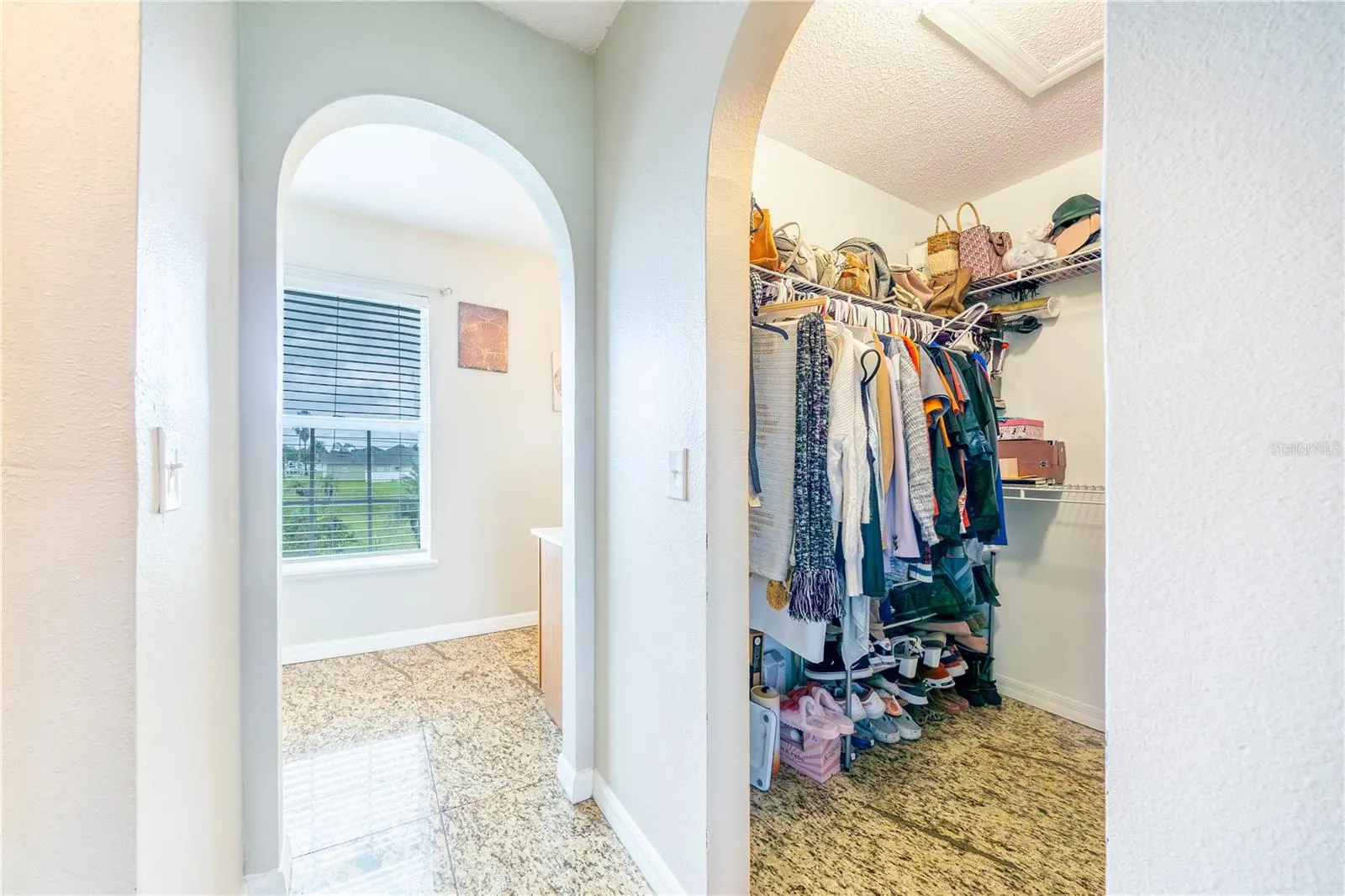 203 AURELIA CT