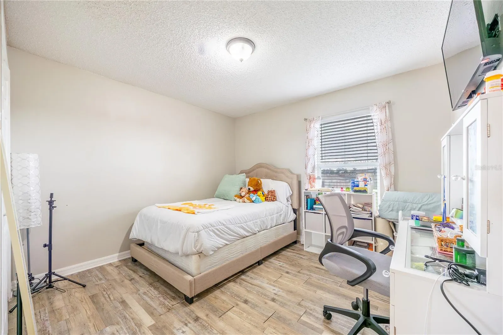 203 AURELIA CT