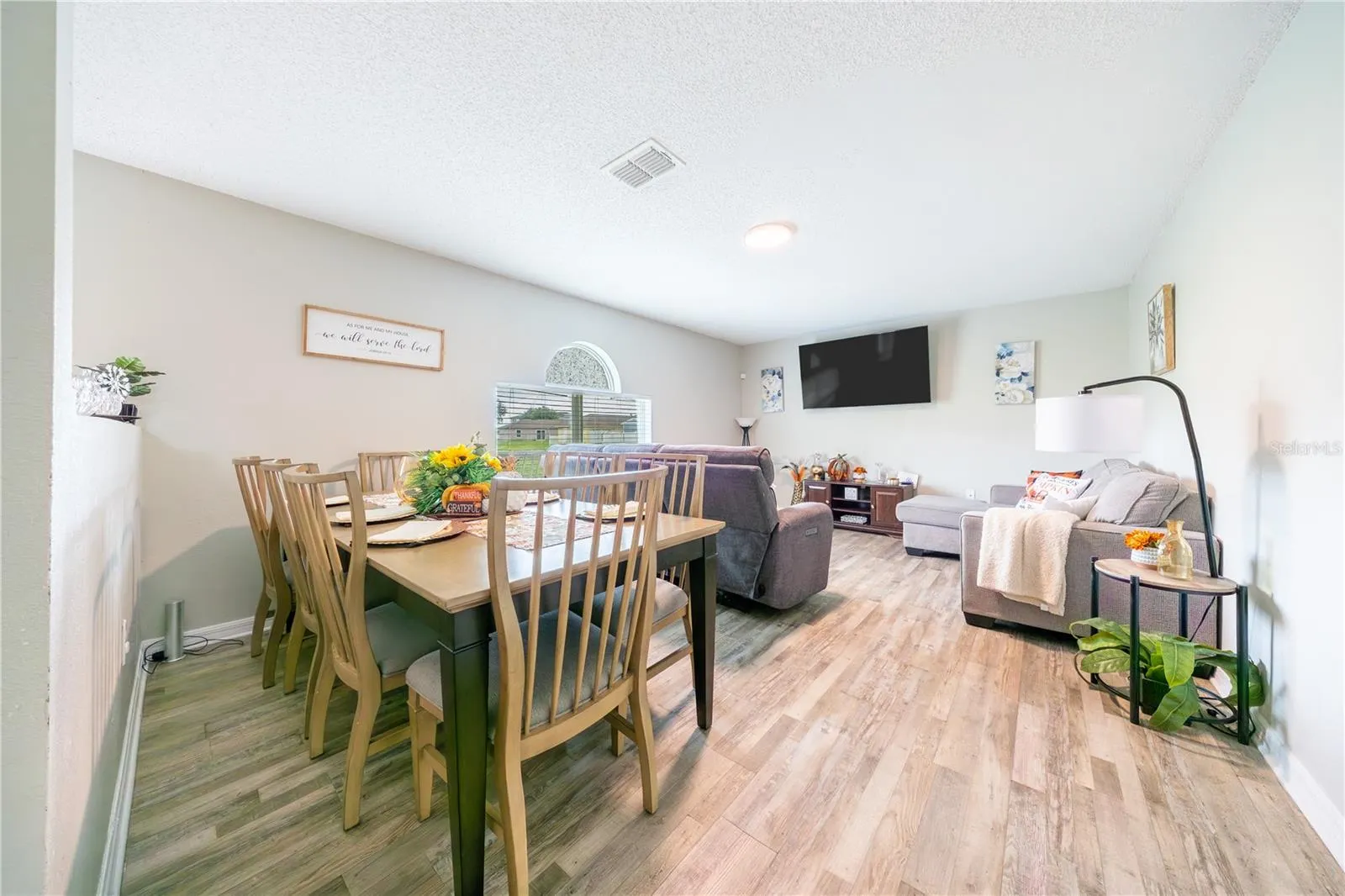 203 AURELIA CT