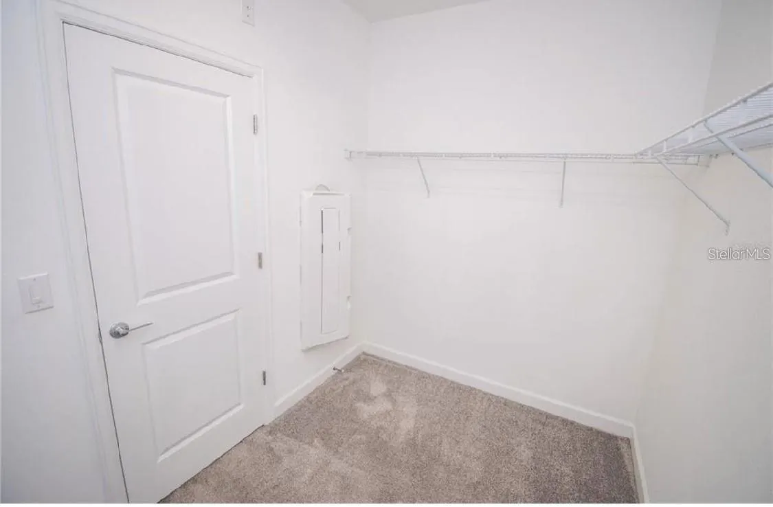 2926 SENTENCE ST
