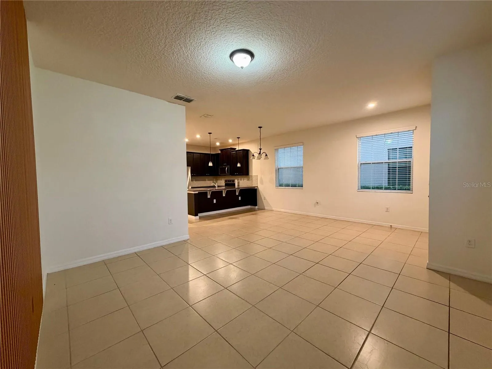 2449 VARENNA LOOP