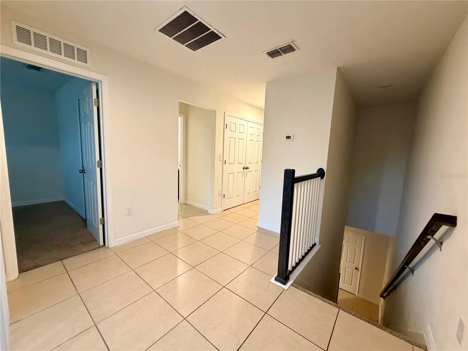 2449 VARENNA LOOP