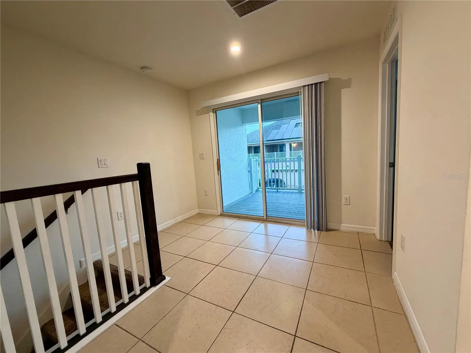2449 VARENNA LOOP