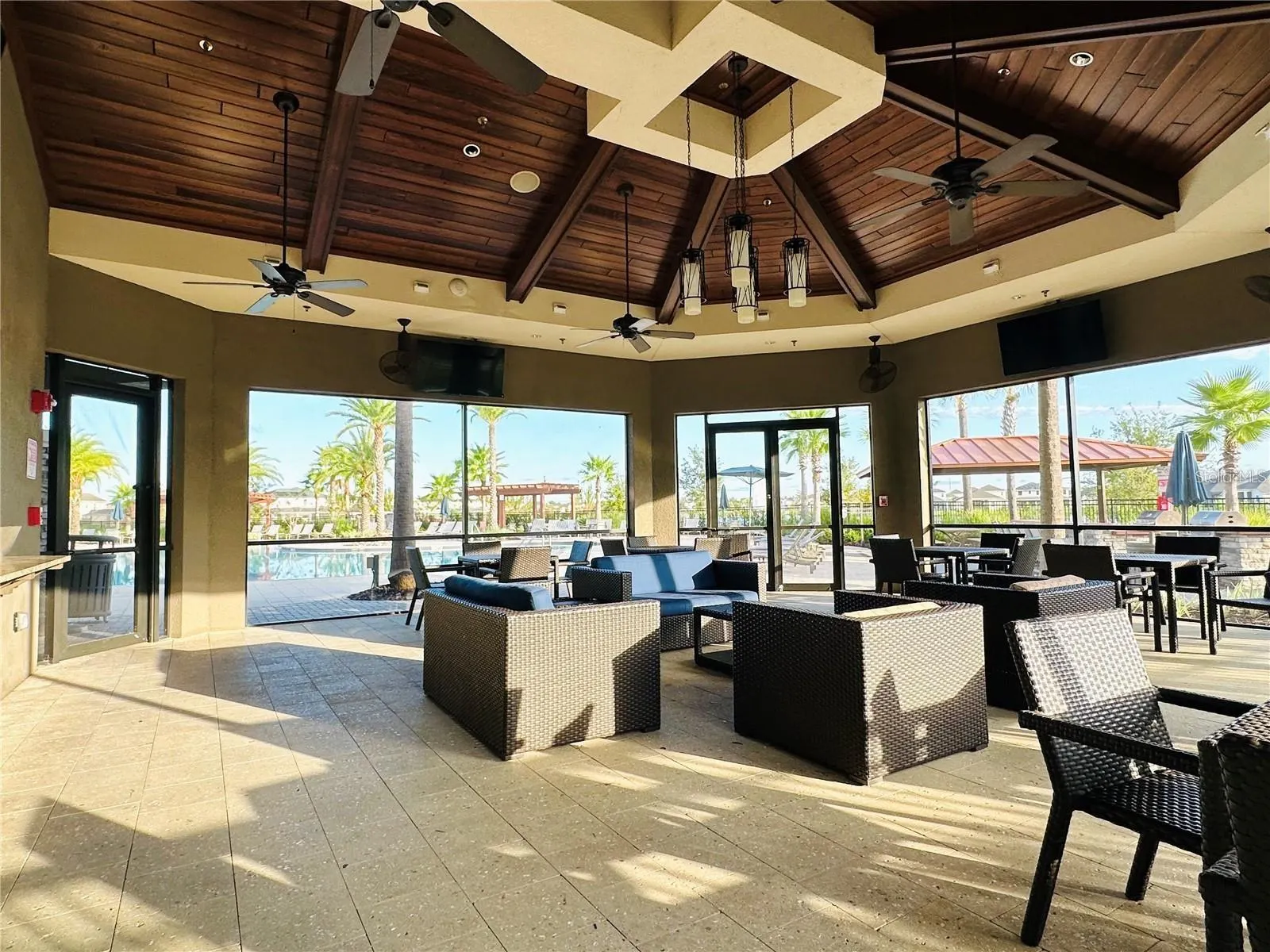 2449 VARENNA LOOP