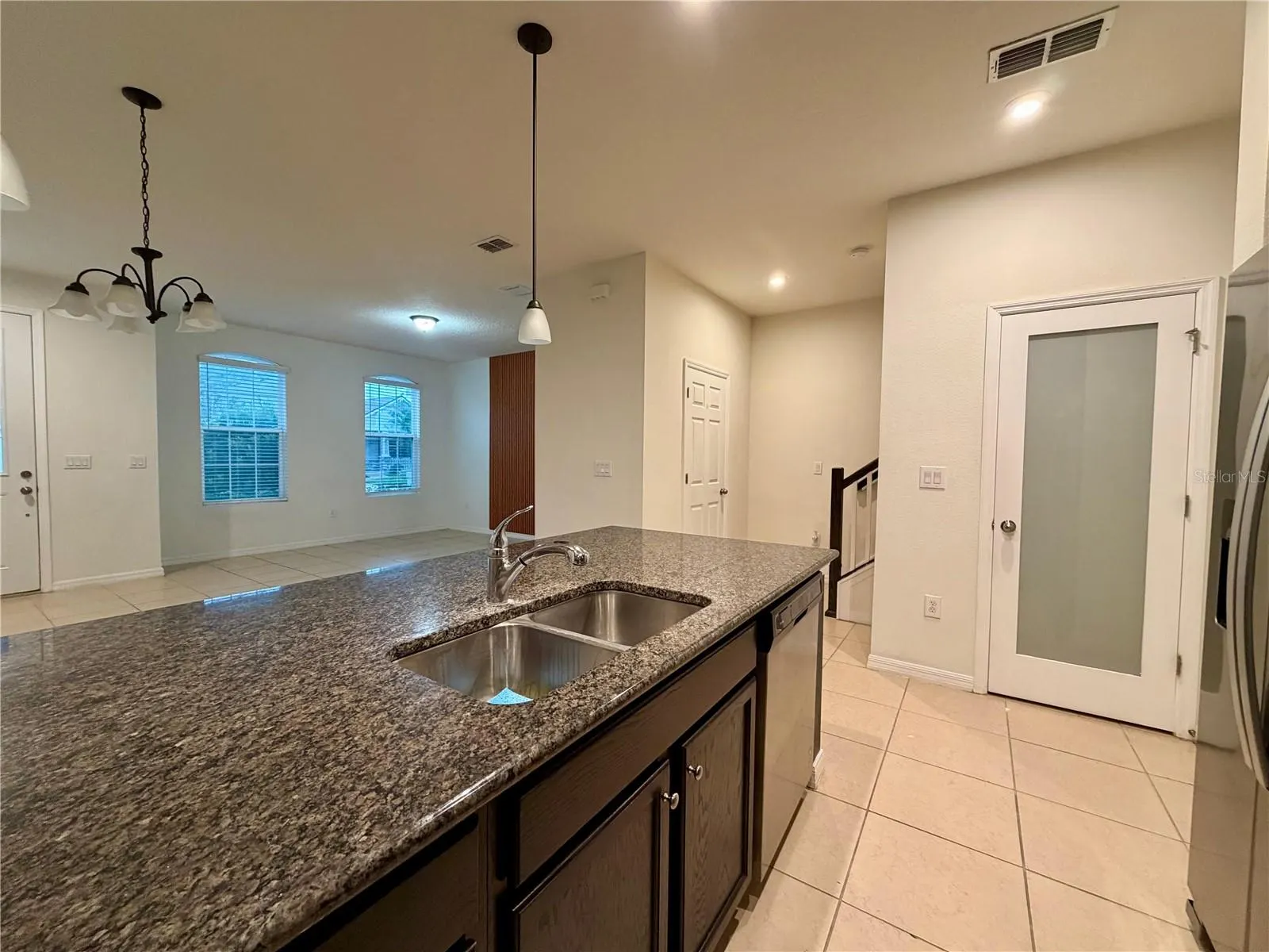 2449 VARENNA LOOP