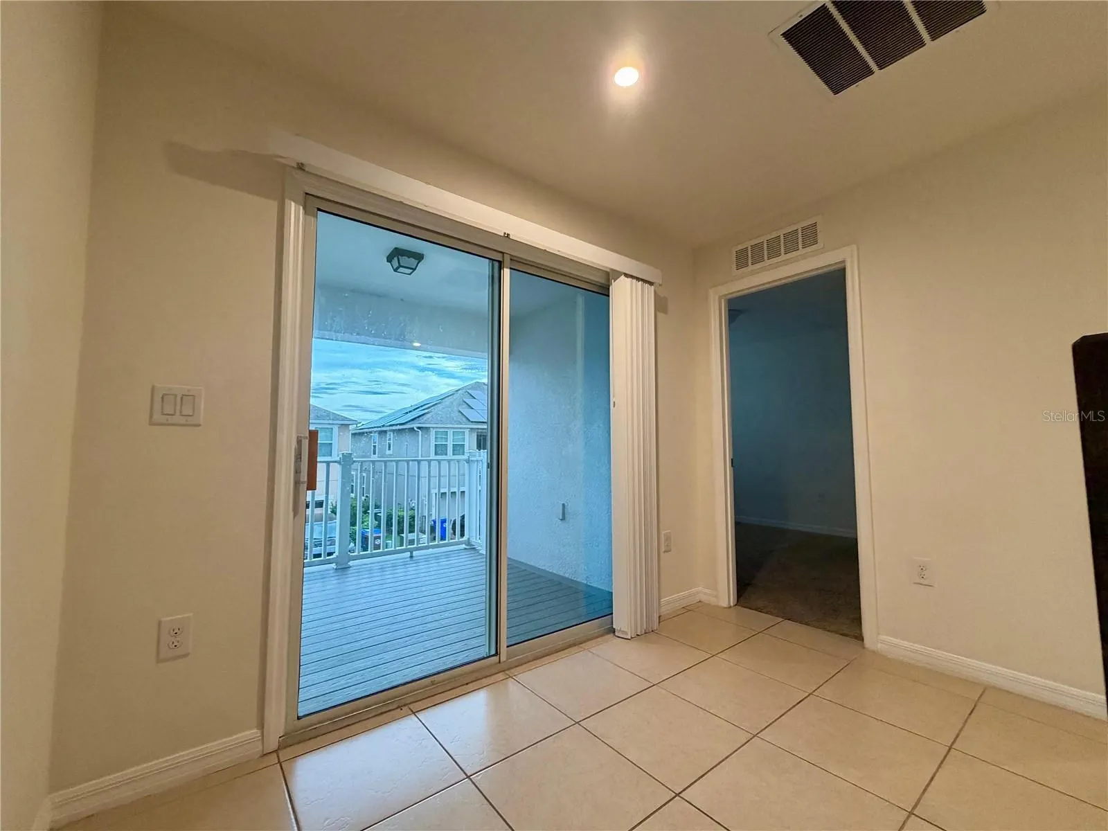 2449 VARENNA LOOP