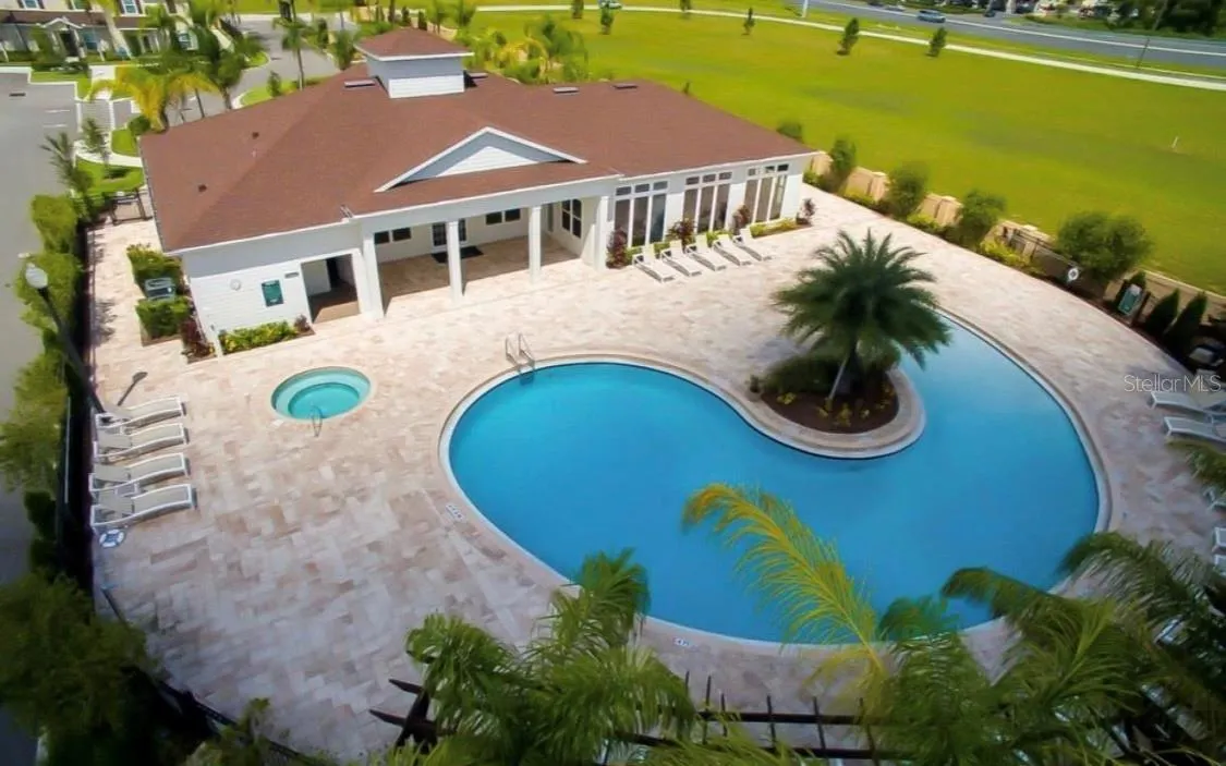 3200 GUANA WAY