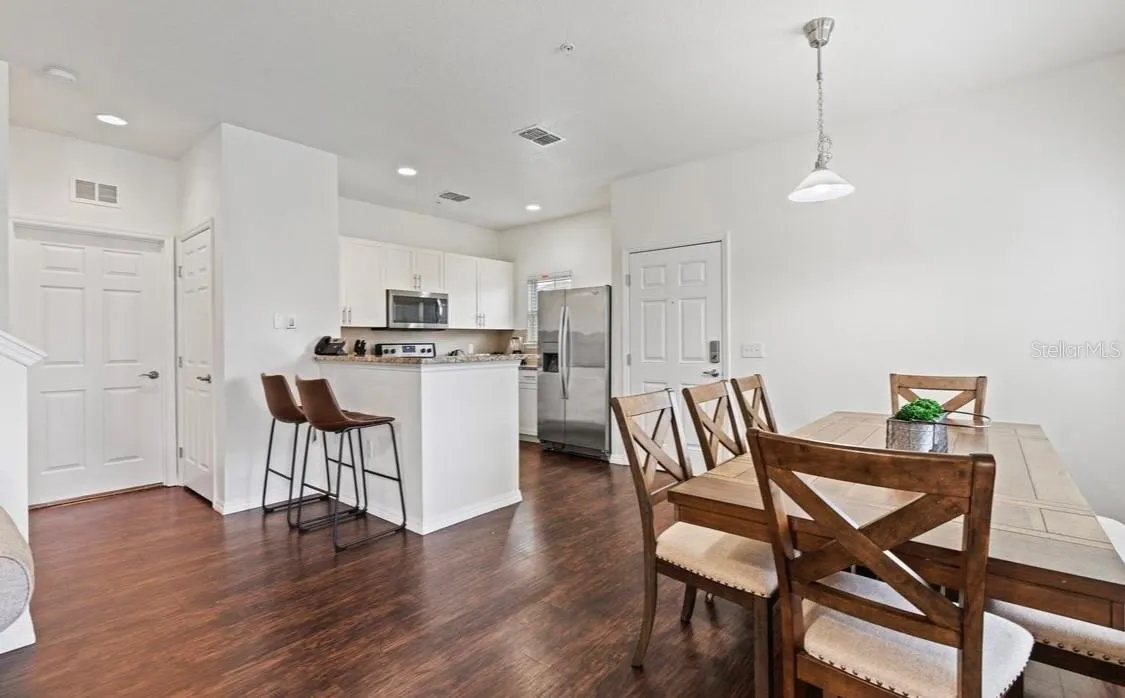 3210 GUANA WAY