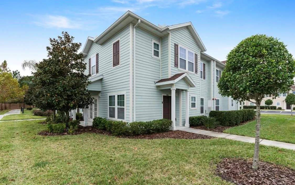 3210 GUANA WAY