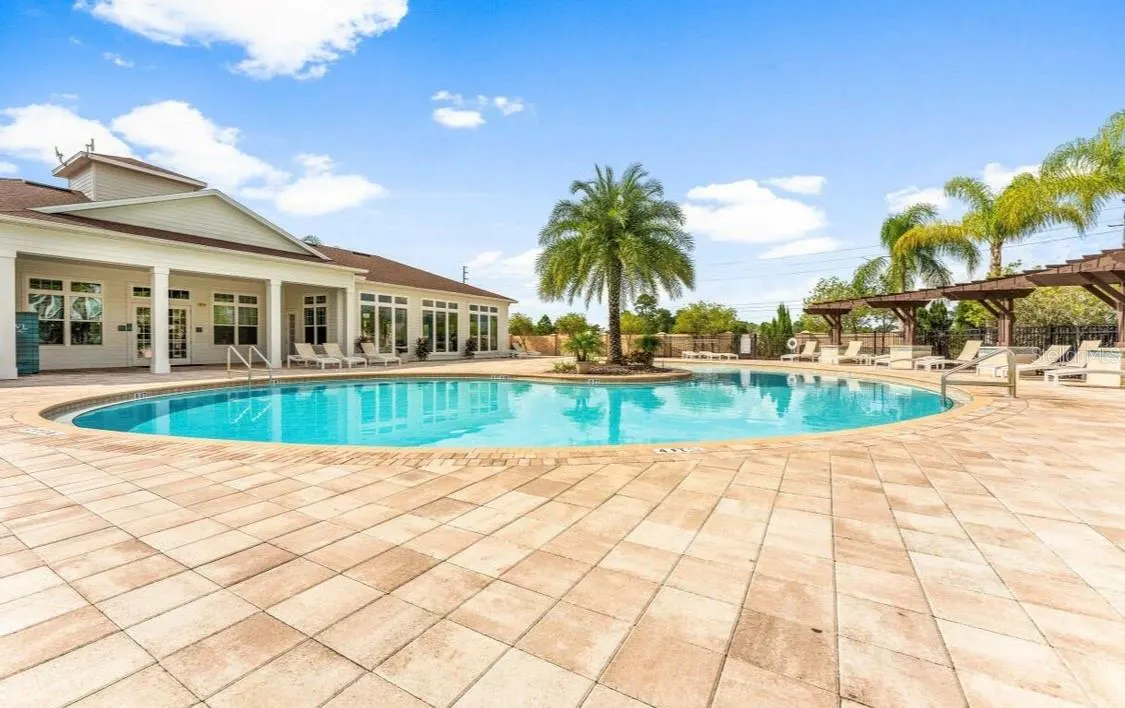 3210 GUANA WAY