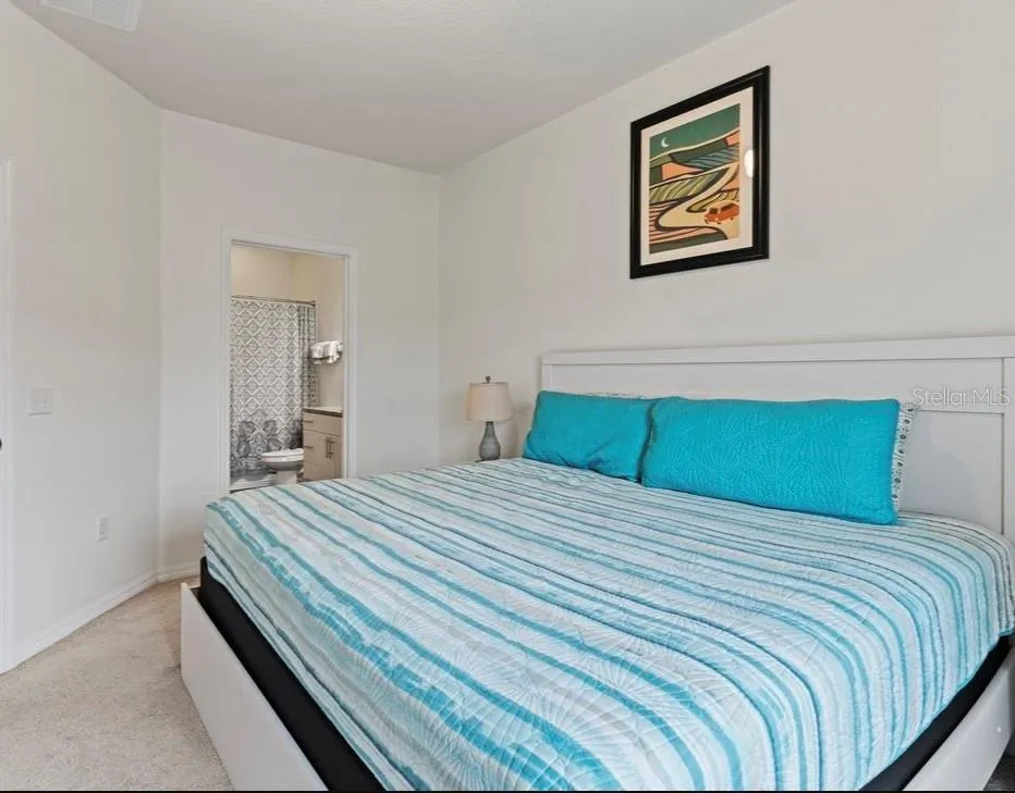 3210 GUANA WAY