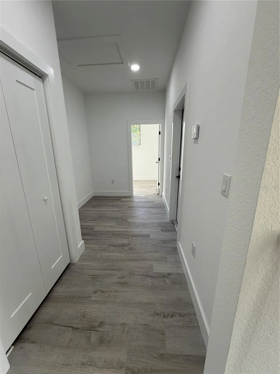 339 ROADRUNNER AVE