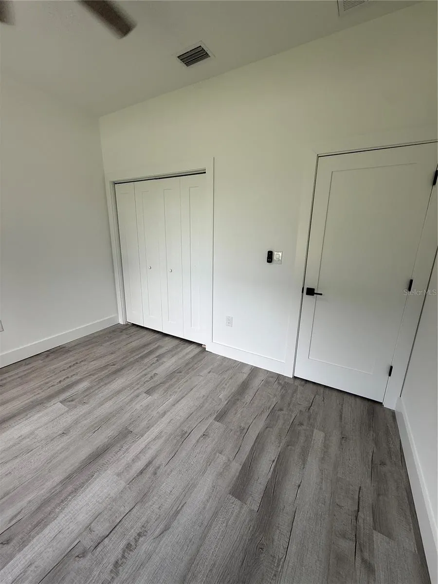 339 ROADRUNNER AVE