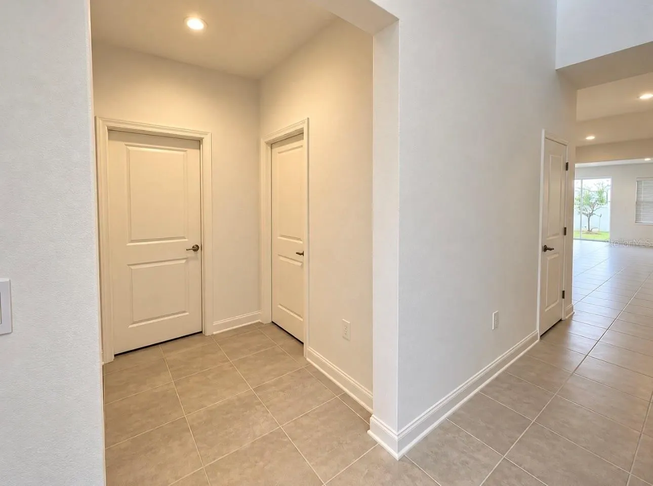5554 FIONA LN