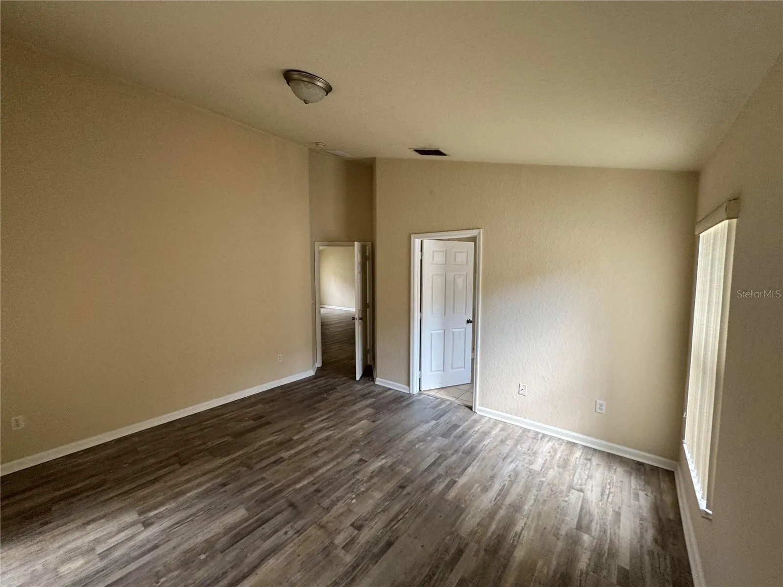 2958 CONNER LN