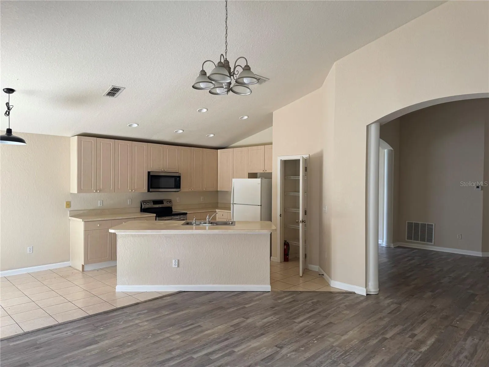 2958 CONNER LN