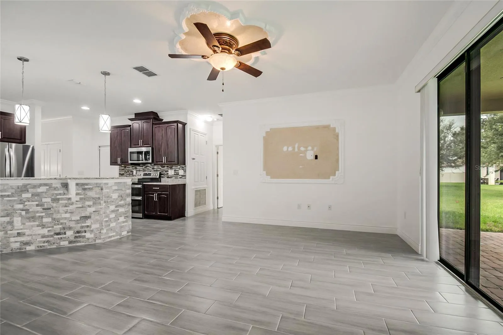 941 RIMINI DR