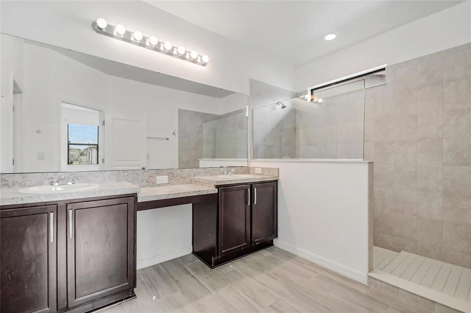941 RIMINI DR
